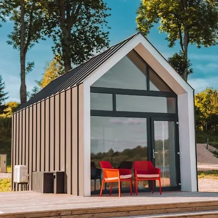 Villa Pullanhouse Laima - Small And Cosy Lakeside House *