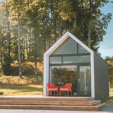 Pullanhouse Laima - Small And Cosy Lakeside House